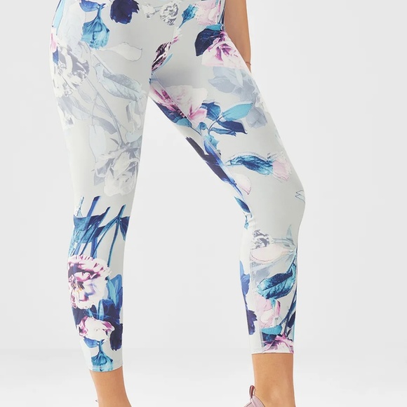 Fabletics Pants - Fabletics 7/8 Leggings